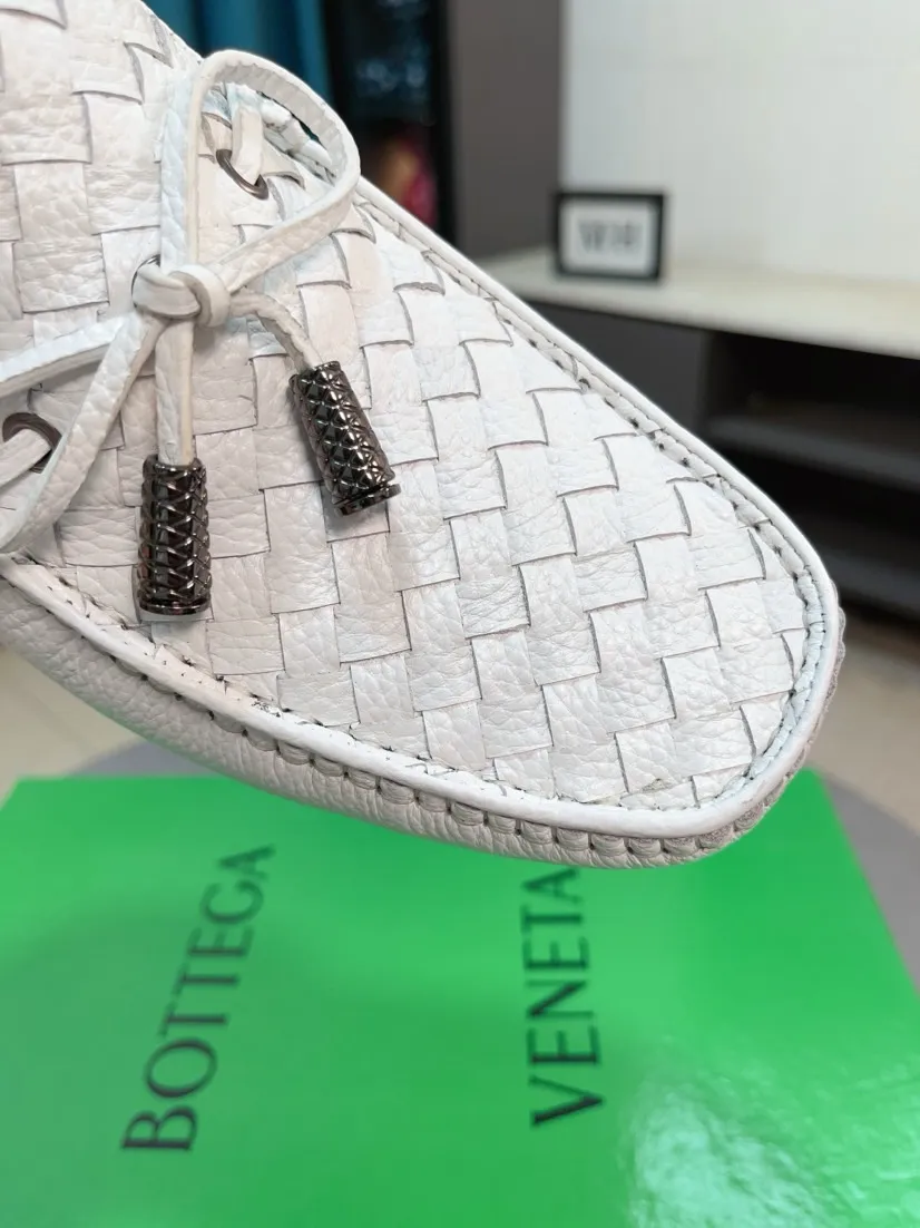 Ex-factory price 420🌹🌹【Super comfortable soft sole BV woven beanie shoes】Fashion hot style ⭐️⭐️⭐️BV Men's casual shoes 🎈High-quality cowhide upper, woven cowhide upper with metal buckle decoration, perfect fit, full of personality and fashionable charm, genuine leather lining ⚠️⚠️Flexible and lightweight outsole, fashionable and handsome, size: 38-44, 37+45 can be customized